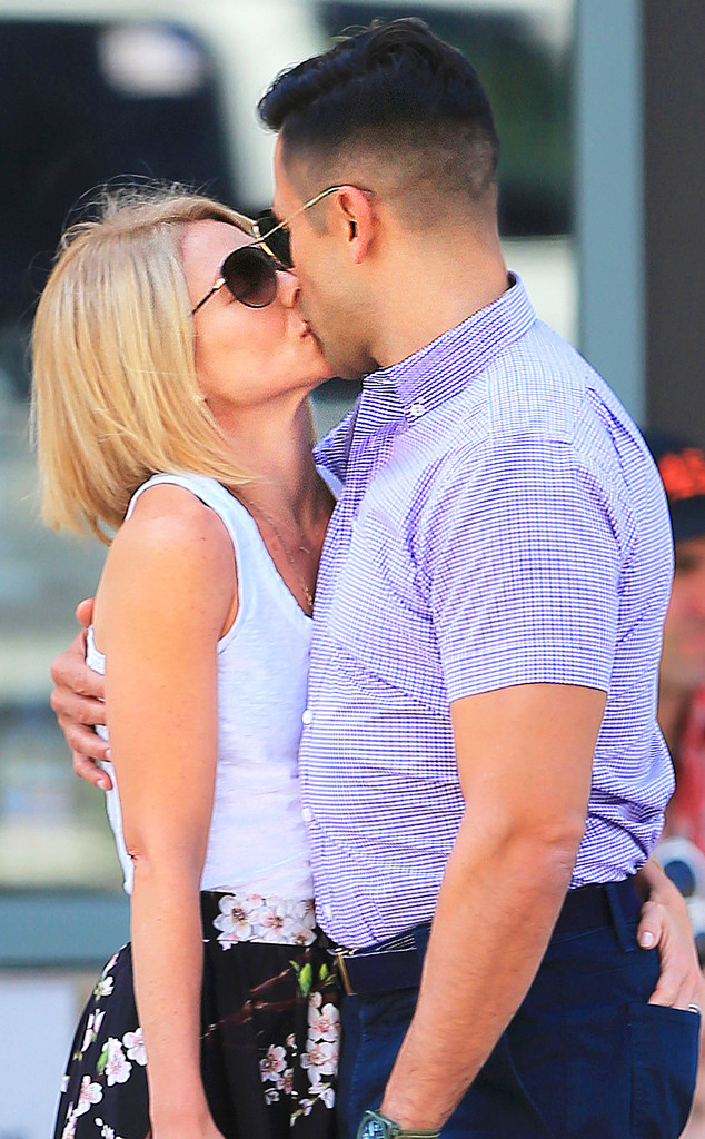 Mark Consuelos, Kelly Ripa Mark Consuelos, Kelly Ripa
